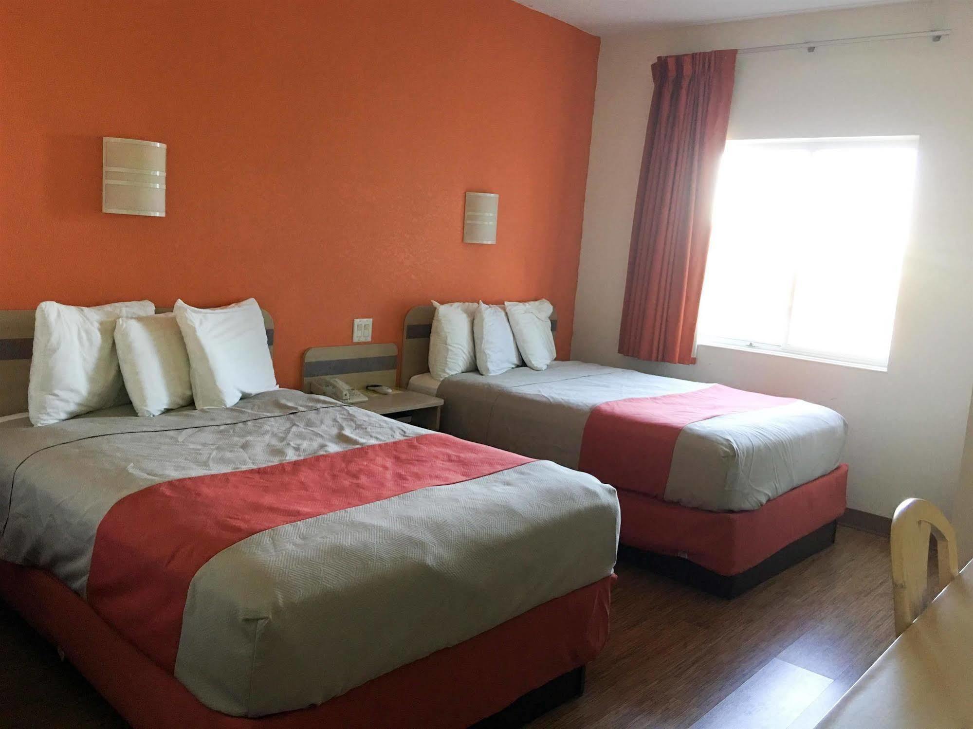 Motel 6-Minonk, Il Экстерьер фото